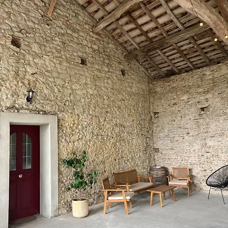 Charmante Ferme Familiale * ギタラン＝ラルバレード